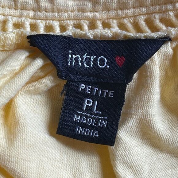 Intro. Top Yellow - Picture 8 of 9